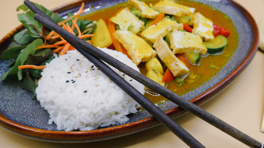 Spicy Curry Tofu - Sushitaxi Göttingen - Lieferservice für asiatisches Essen in Göttingen & Rosdorf