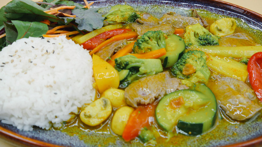 Spicy Curry Beef - Sushitaxi Göttingen - Lieferservice für asiatisches Essen in Göttingen & Rosdorf